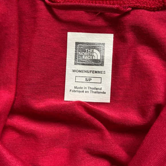 The North Face women’s active top - Picture 6 of 6